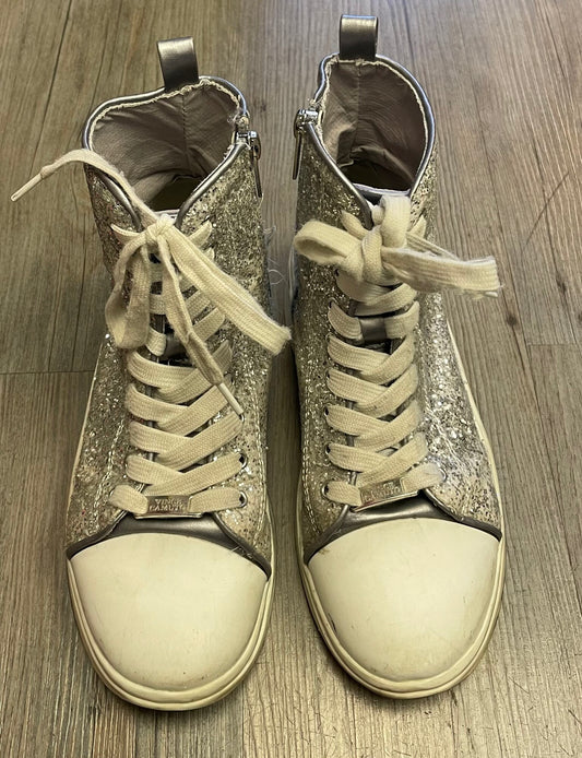 Silver  Vince Camuto Hightop, 3Y
