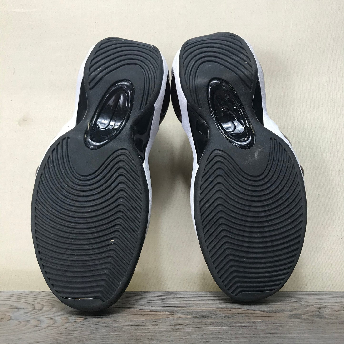 Maroon  Nike Air Hightop Shoes, 8Y