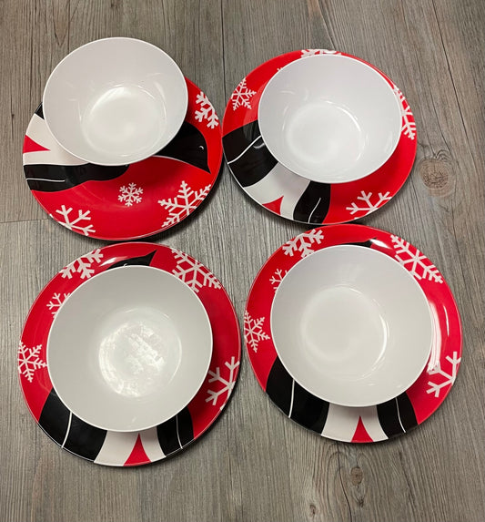 Red  Crate & Barrel Holiday Se, 8 Pcs