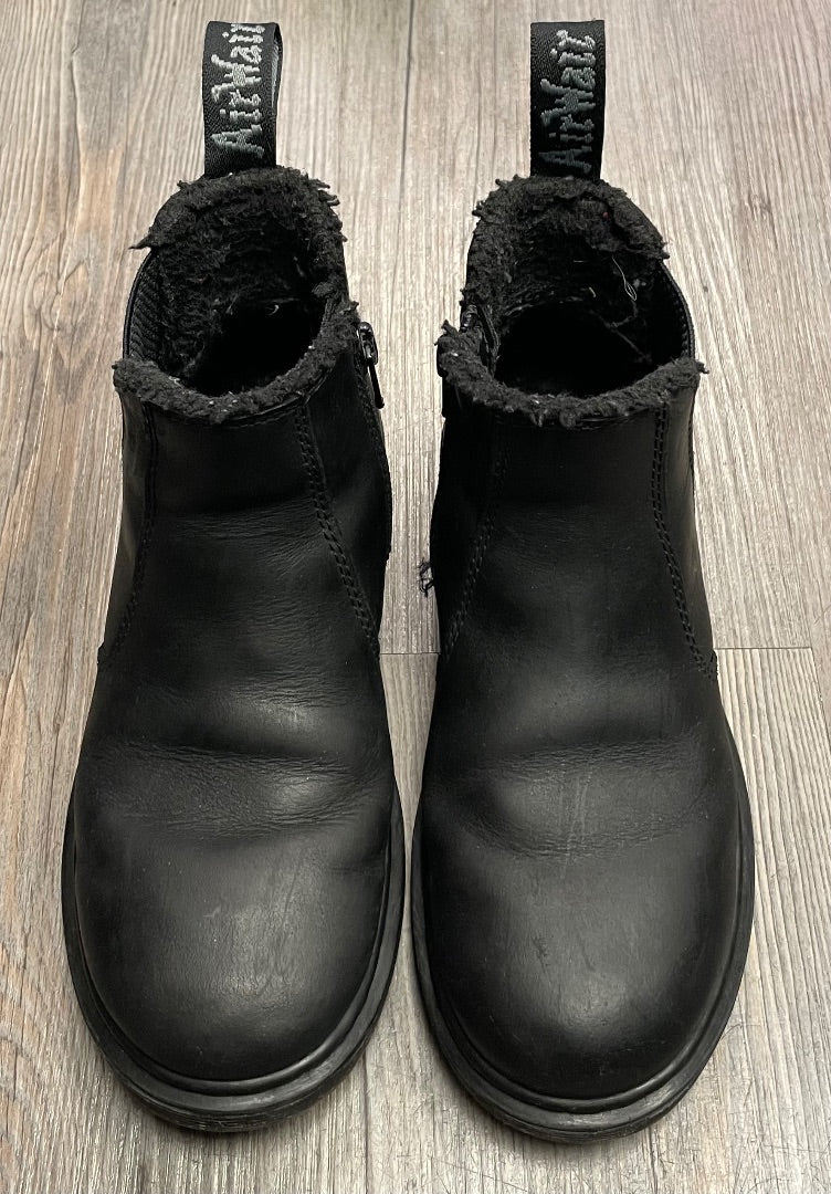 Black Dr Martens Winter Boots, 2Y