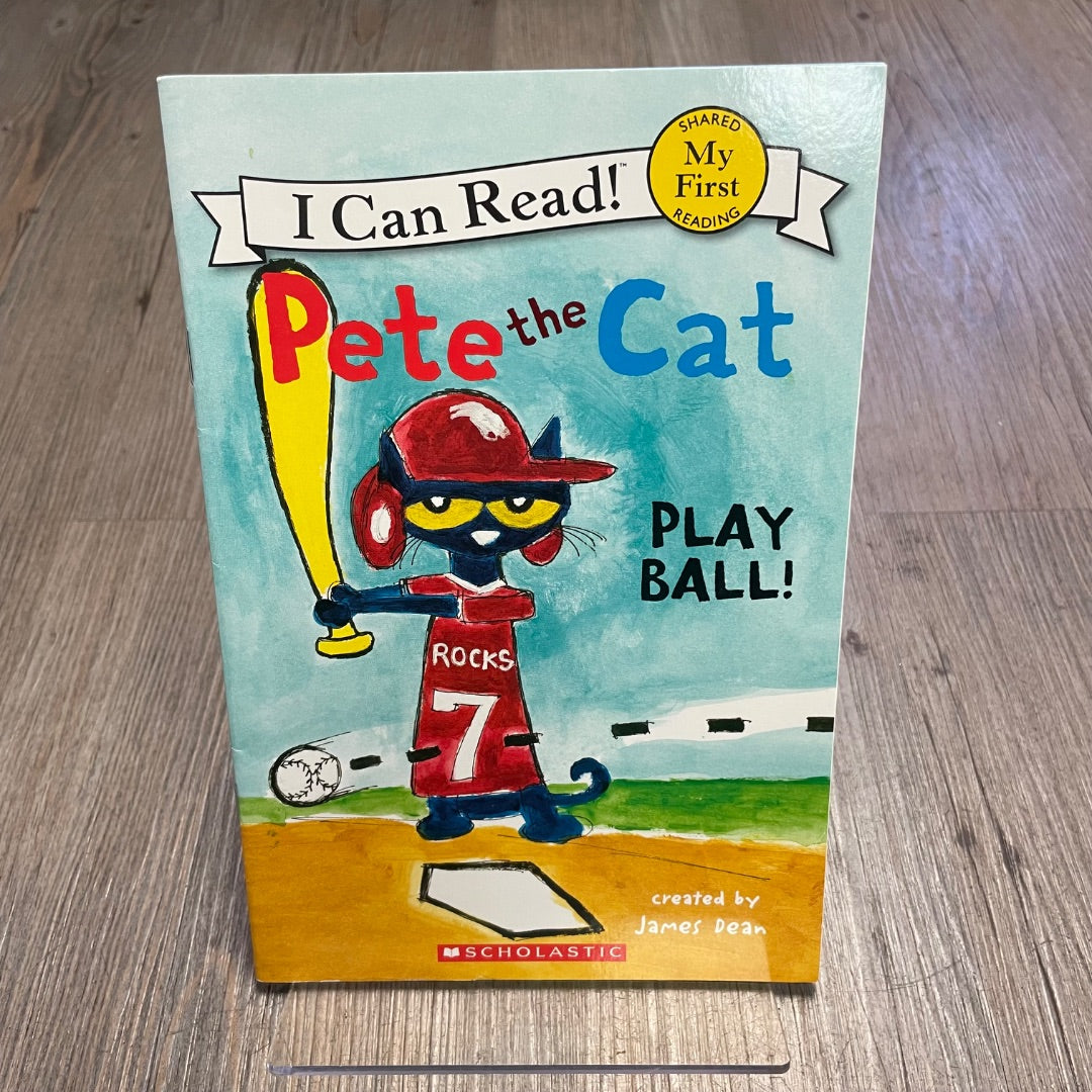 Multi Colour Pete the Cat Play Ball!, Paperback