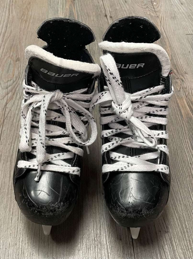 Black Bauer Hockey Skates, 11Y