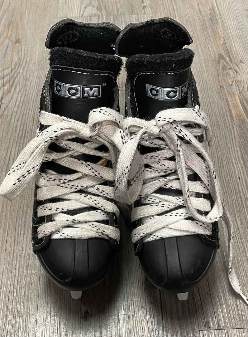 Black CCM Hockey Skate, 9T