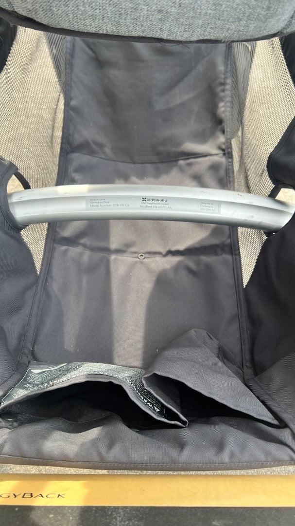 Grey Uppababy Vista V1 Stroller
