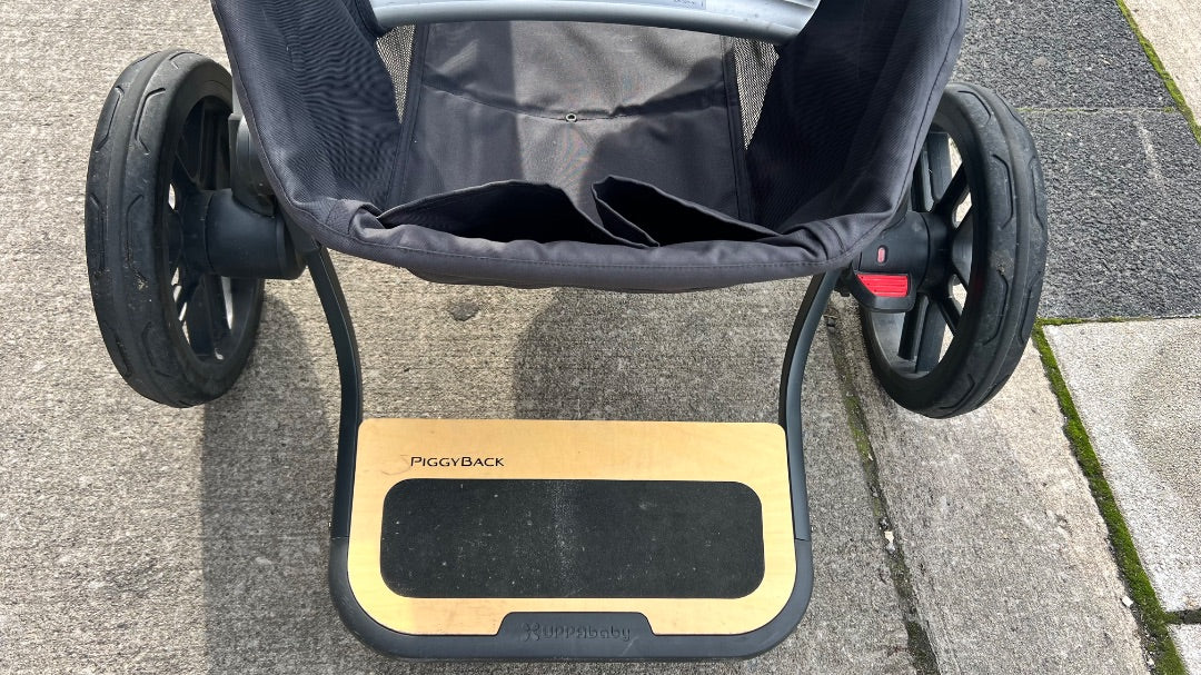 Grey Uppababy Vista V1 Stroller