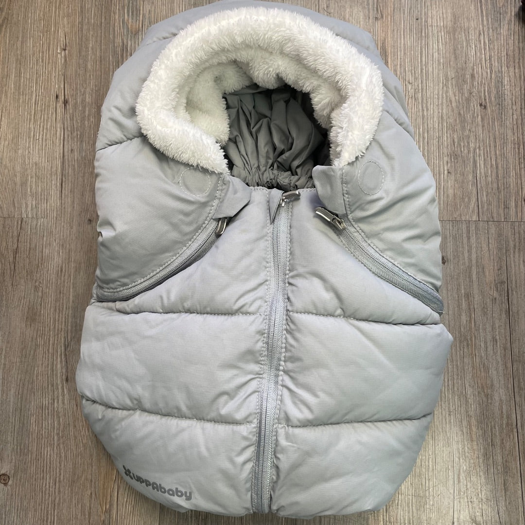 Grey Uppa baby Cozy Ganoosh For carseat, Pre-owned