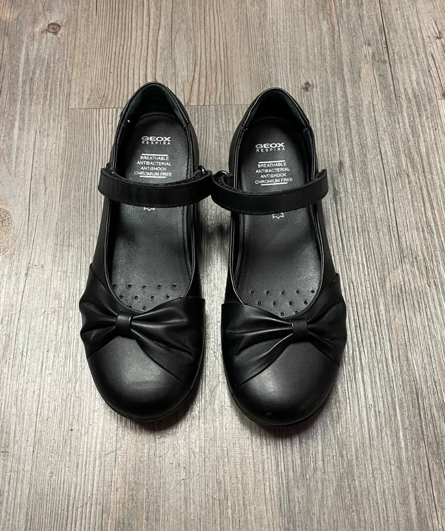 Black Geox Maryjane Dress Shoes, 1Y