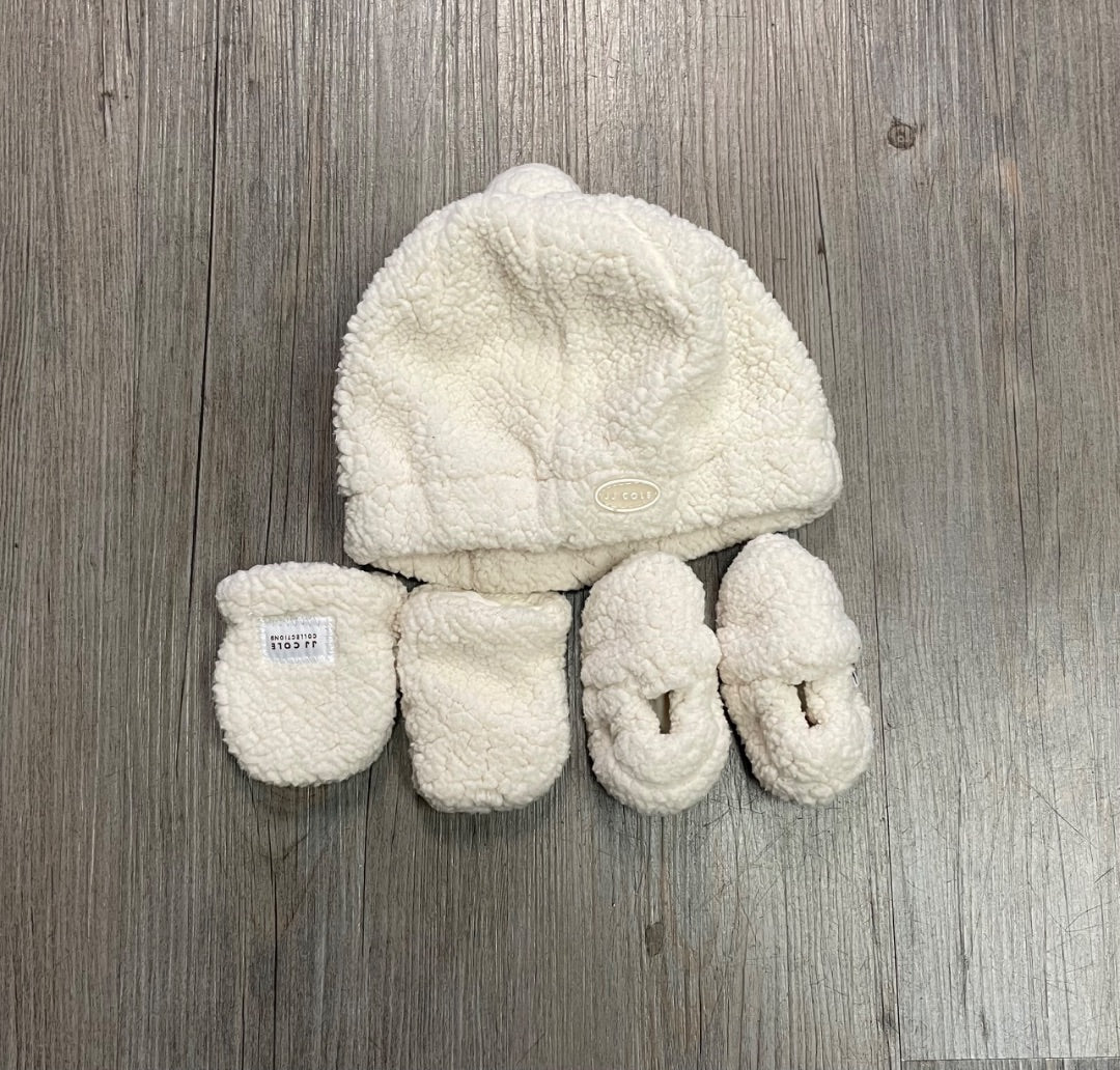 Beige JJcole Hat Mitts Bootie, Newborn