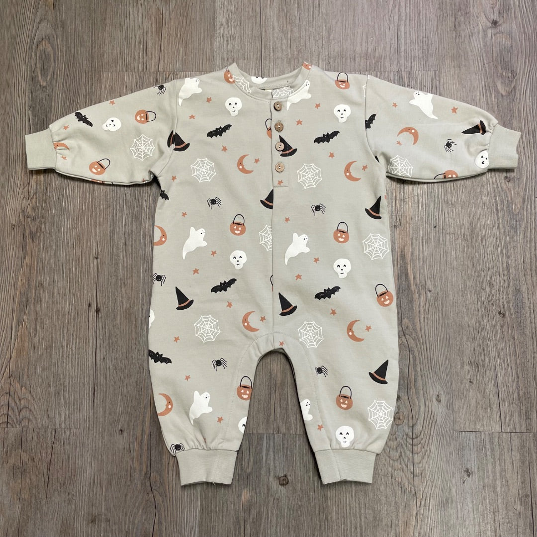 Pewter,  Quincy Mae Relaxed Fleece Jumpsuit, Halloween Things 3-6M