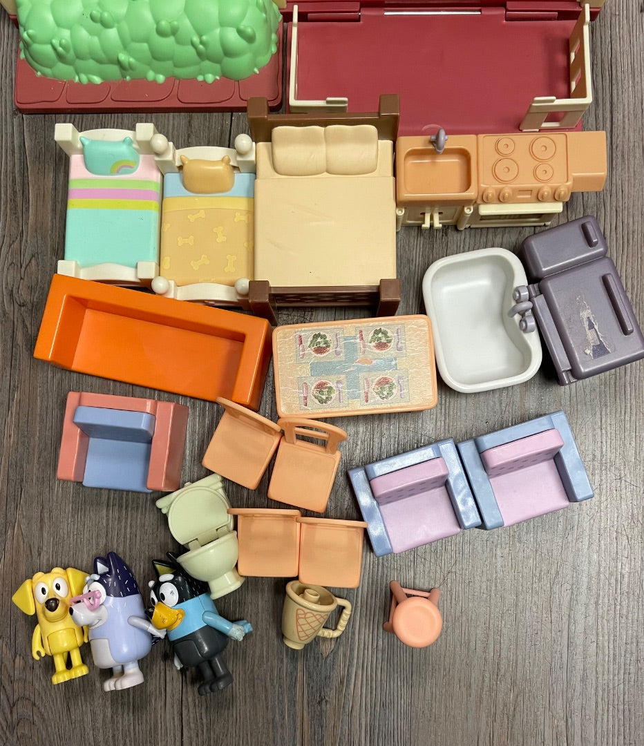 Multi Colour  Bluey Ultimate light and Sound House, 3Y+