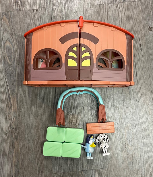 Multi Colour  Bluey Calypso School Set, 3Y+