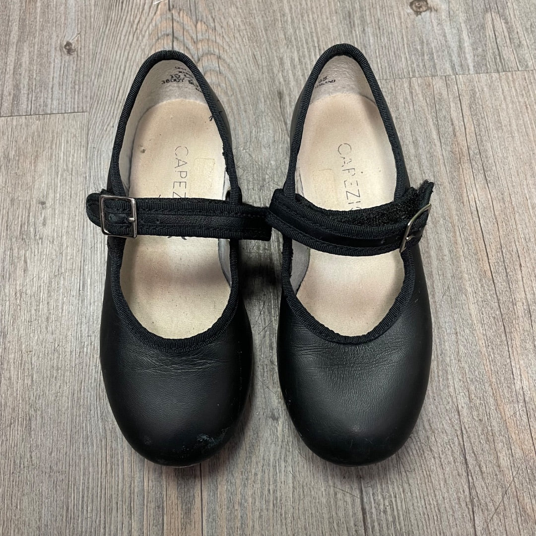 Black Capezio Tap Shoes, 10.5T