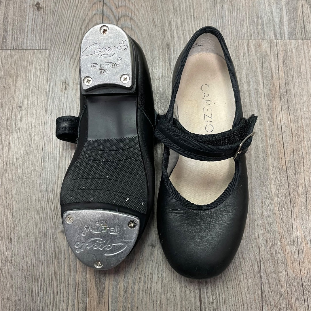 Black Capezio Tap Shoes, 10.5T