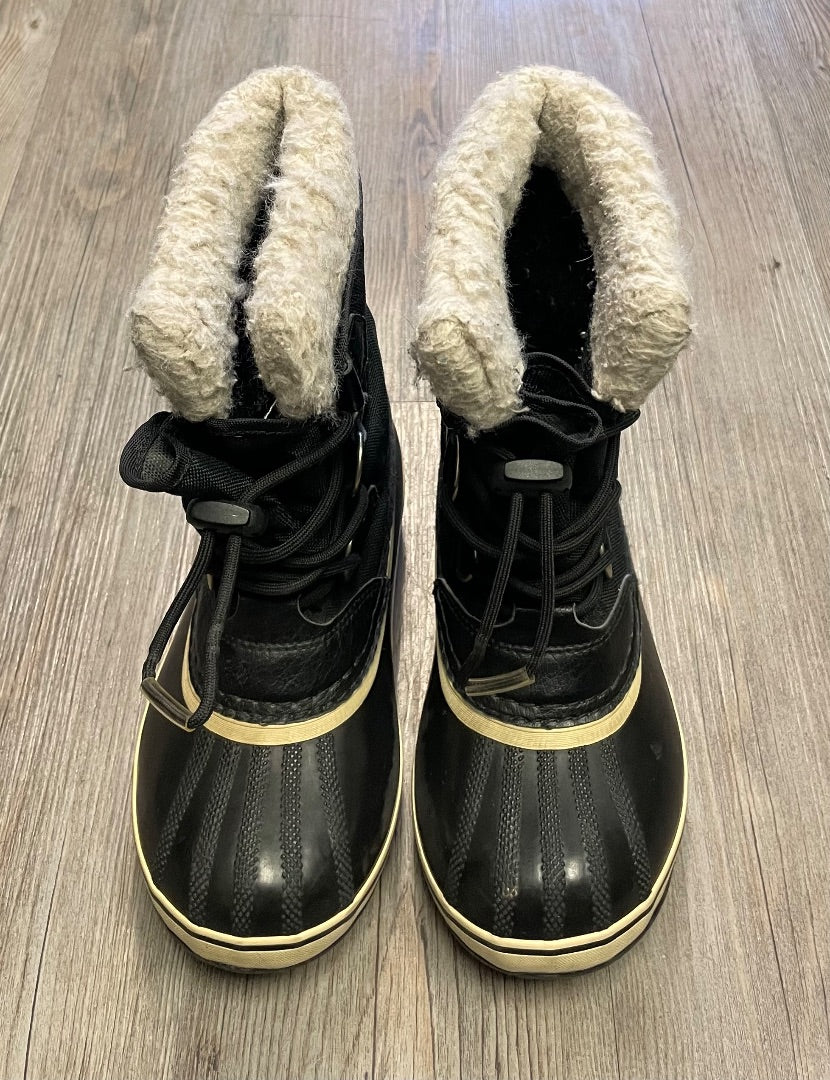 Black Sorel Winter Boots, 2Y