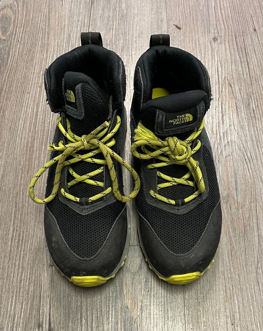 Black,Yellow Northface Hiking Shoes, 4.5Y