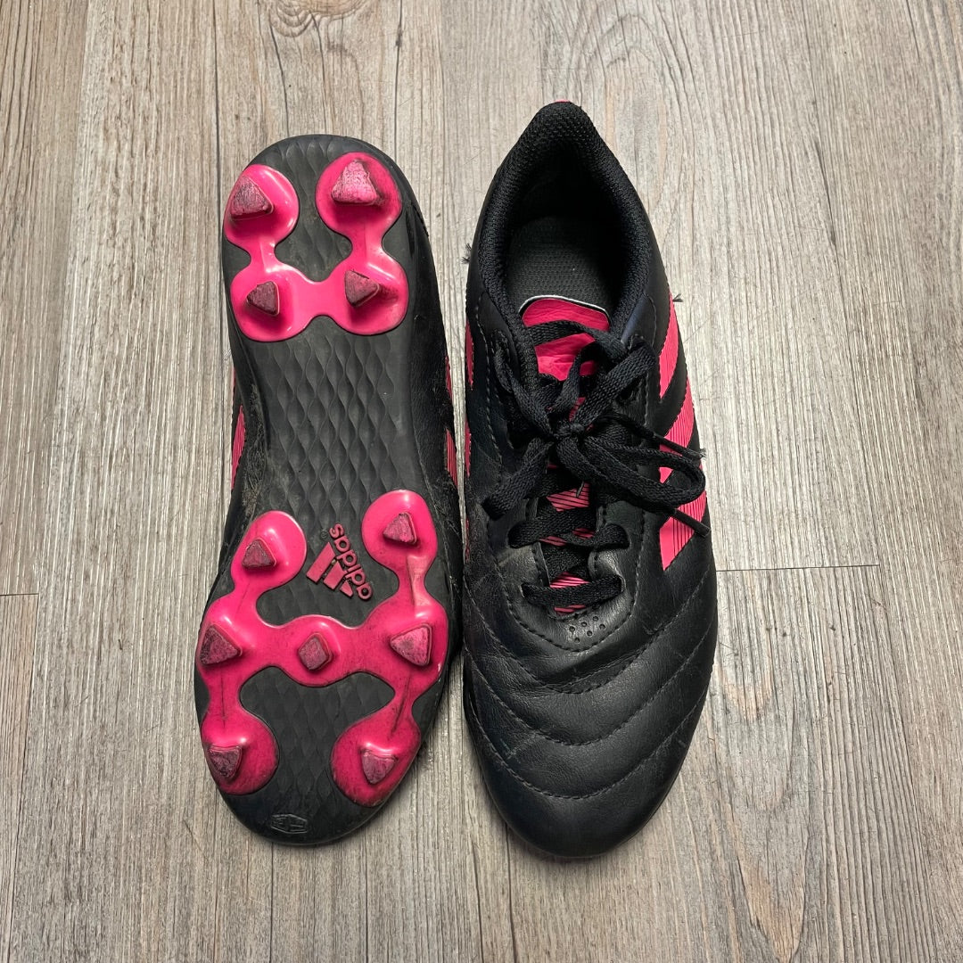 Pink Black Adidas Outdoor Soccer Cleats, 3Y