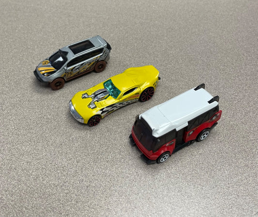 Multi Colour Hotwheels 3PC Cars