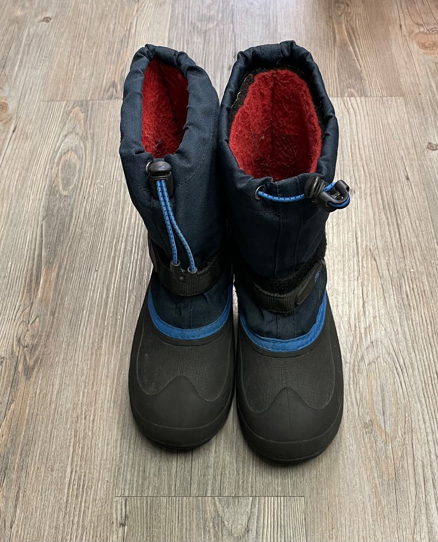 Navy Kamik Winter Boots, 2Y