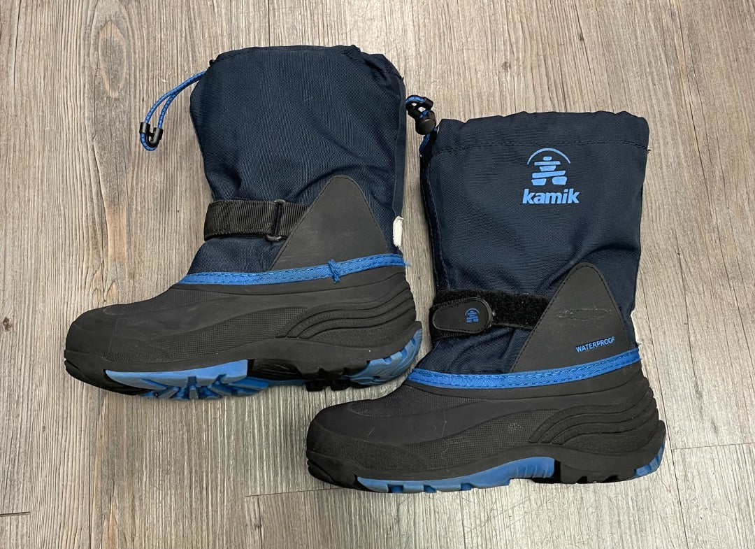 Navy Kamik Winter Boots, 2Y