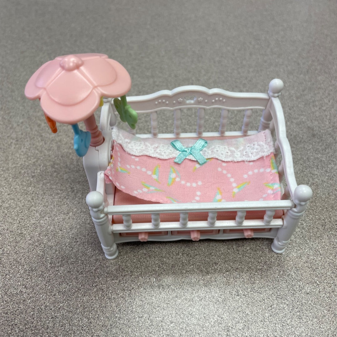 Pink Calico Critters Crib with Mobile, 3Y+