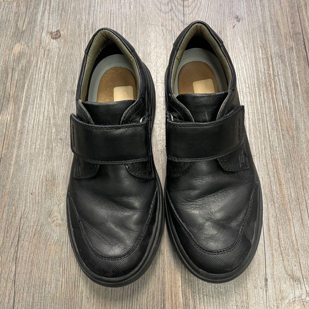 Black Geox Velcro Dress Shoes, 1Y