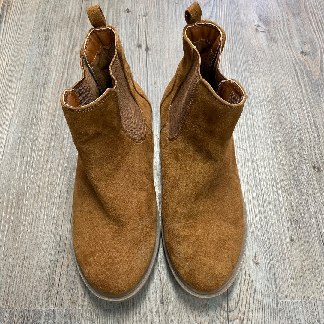 Brown  Suede Ankle Fall Boots, 2Y