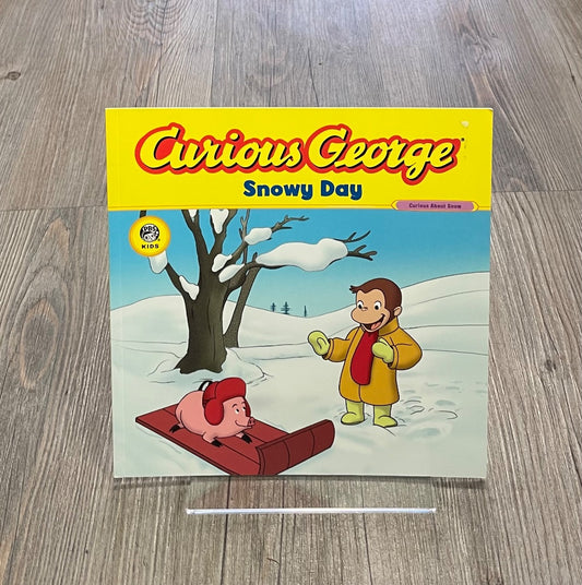 Yellow Curious George Snowy Day, Paperback