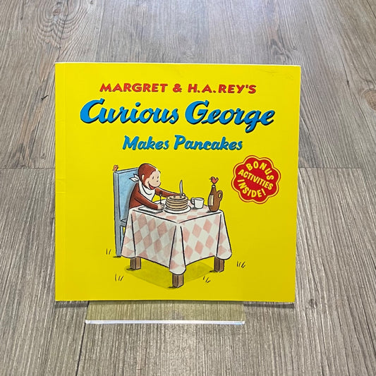 Yellow Curious George Makes Pancakes, Paperback