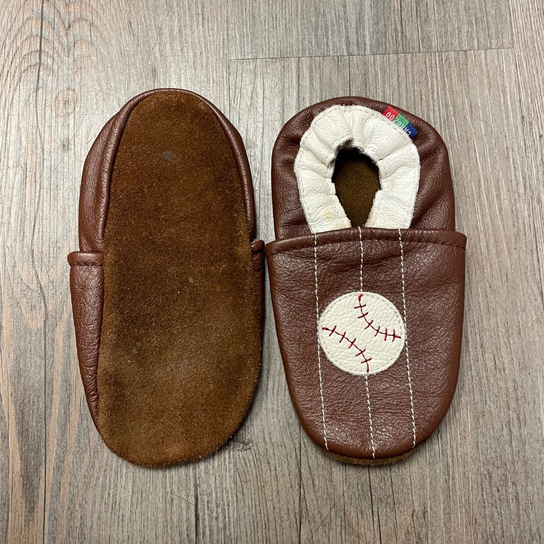 Choco Carozoo Moccasin Shoes, 4-5 Years Old
