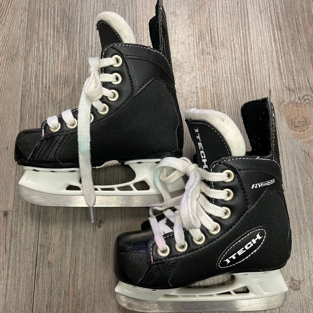 Black itech Hockey Skates, 9T