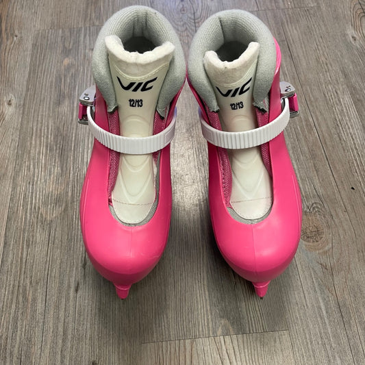 Pink Bauer Hockey Skates, 12-13Y