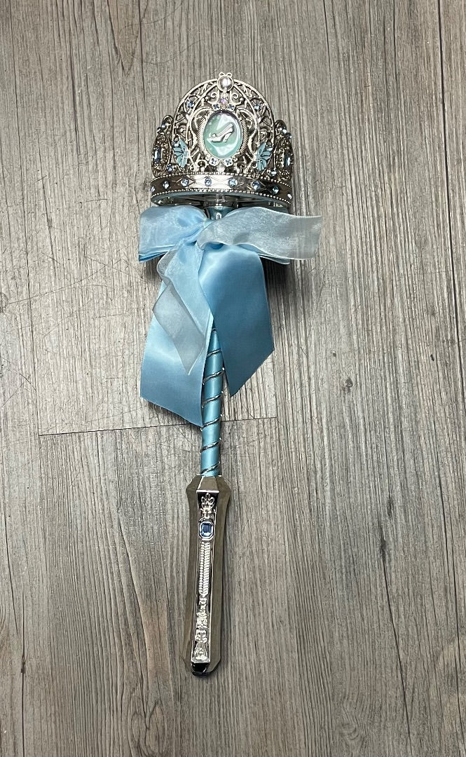 Blue  Cinderella Wand, Pre-Owned