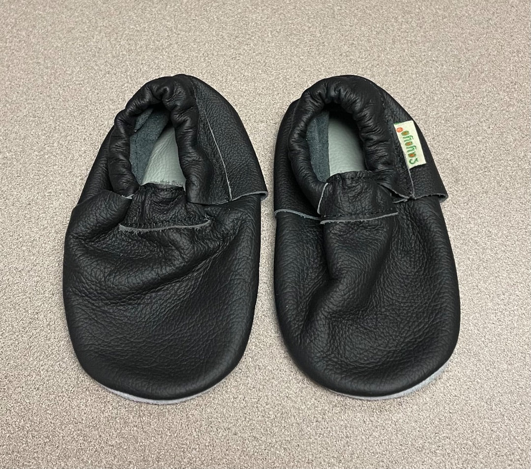 Black Sayoyo Baby Shoes, 12-18M