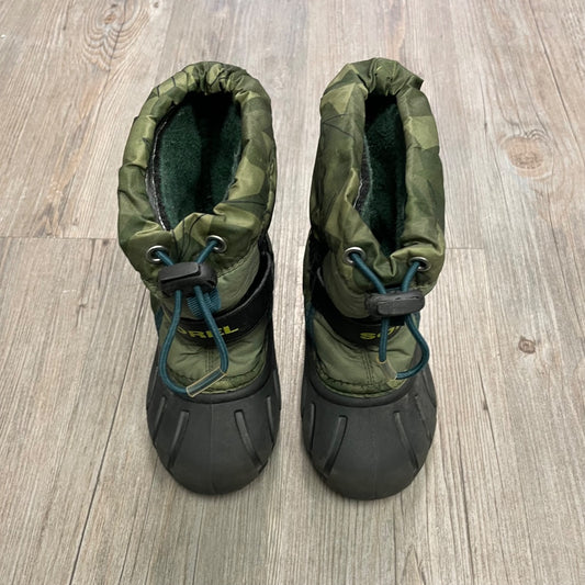 Camo Sorel Winter Boots, 8T