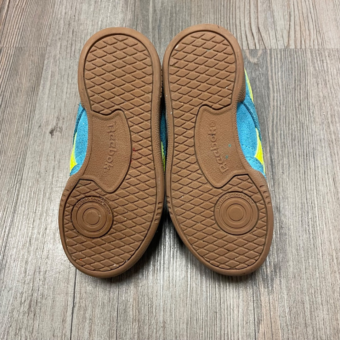 Black Bauer Hockey Skates, 8T