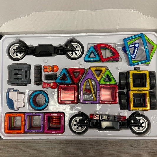 Multi Colour  Magformers Deluxe Creativity Play Set, 3Y+