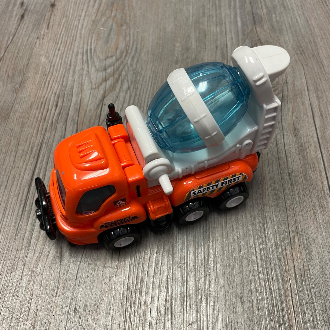 Orange  Cement Mixer, 3Y+