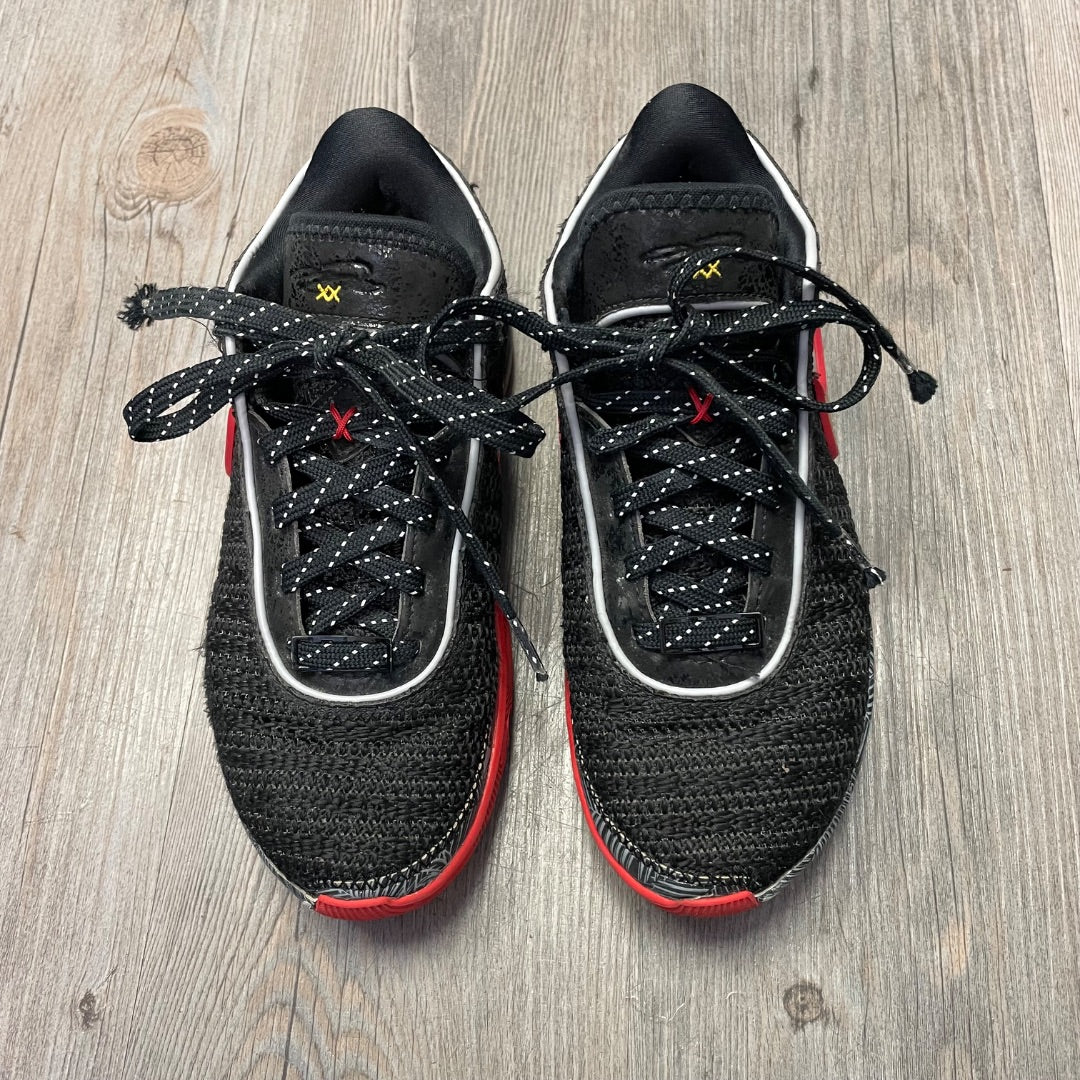 Black Nike Lebron 20 Lace Up Shoes, 3.5Y