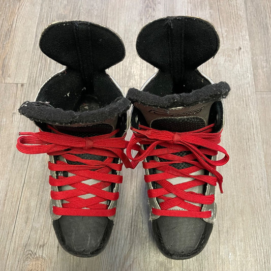 Grey Bauer XV1 Hockey Skates, 3Y
