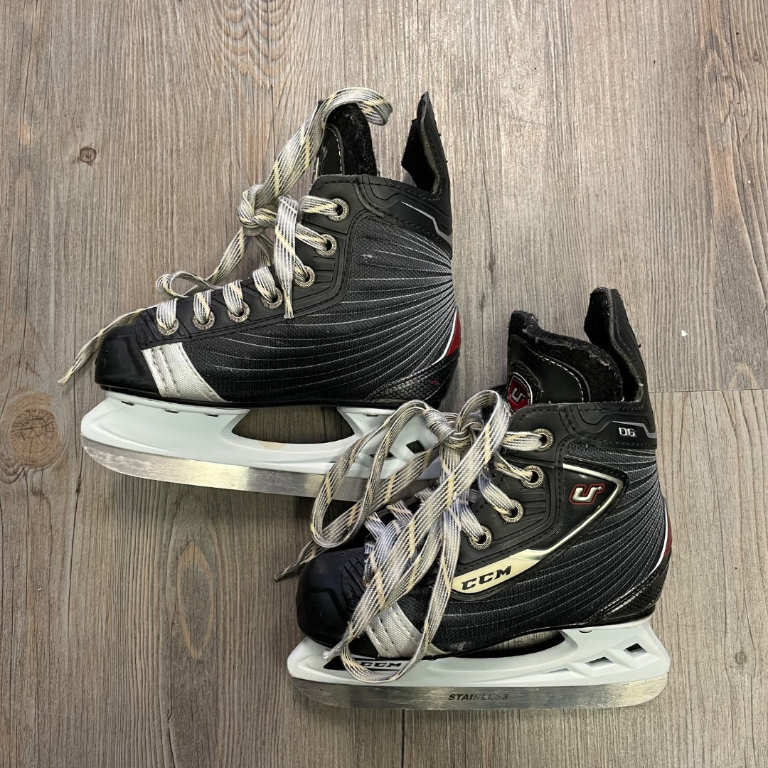 Black CCM Hockey Skates, 11Y