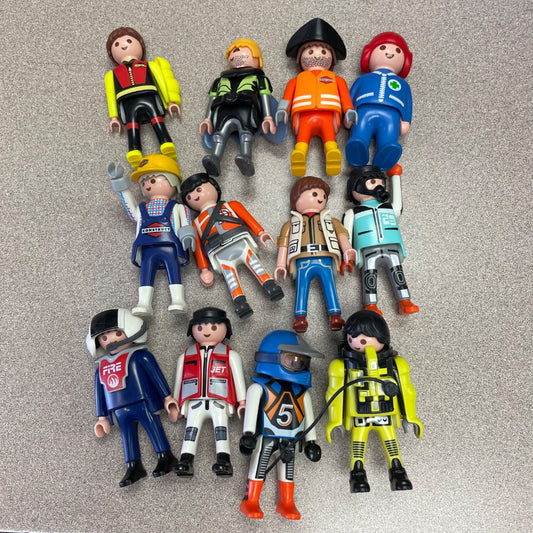 Multi Colour Playmobil 12 Assorted Figurs, 3Y+