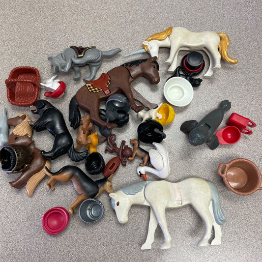 Multi Colour Playmobil Assorted Animals, 3Y+