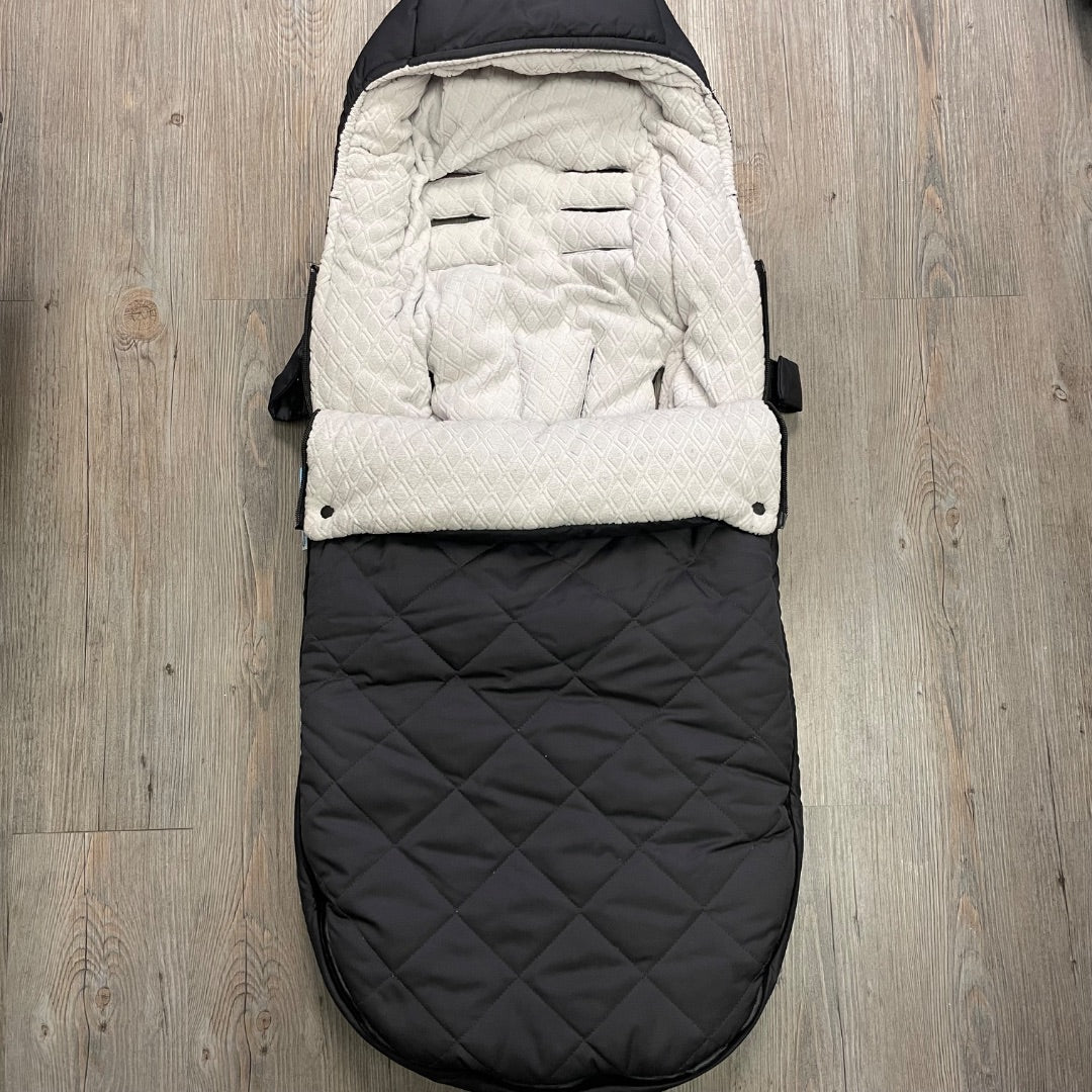 Black UppaBaby Cozy Ganoosh footmuff, Pre-owned