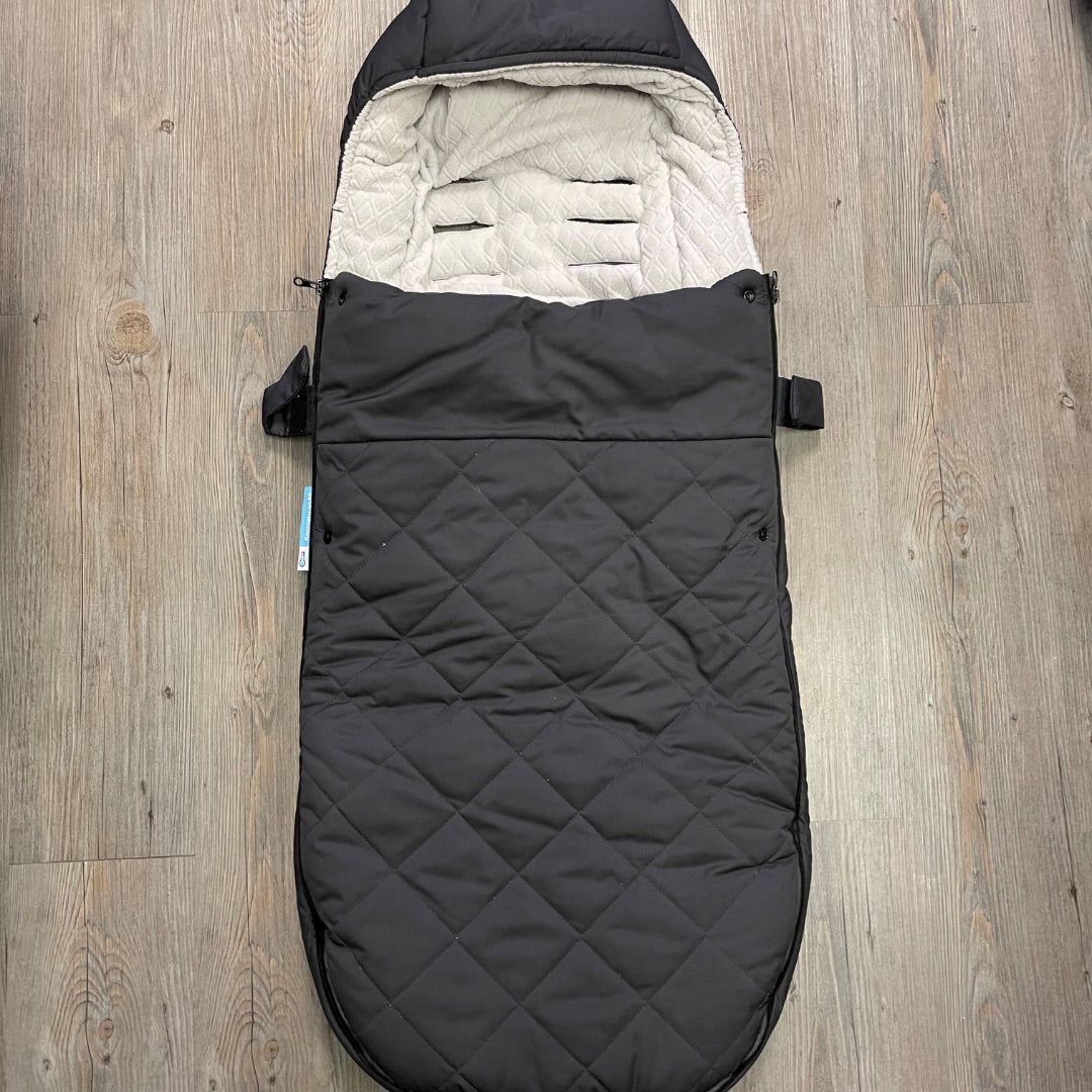 Black UppaBaby Cozy Ganoosh footmuff, Pre-owned