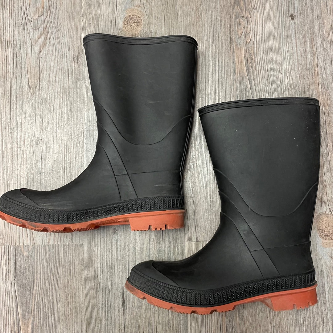 Black  Rain Boots, 5Y