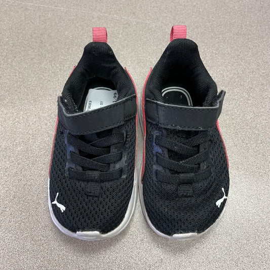 Black Pink Puma Velcro Shoes, 5T