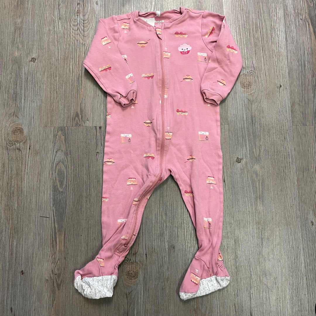 Dustyrose Pekkle PJ Onesie, 18M