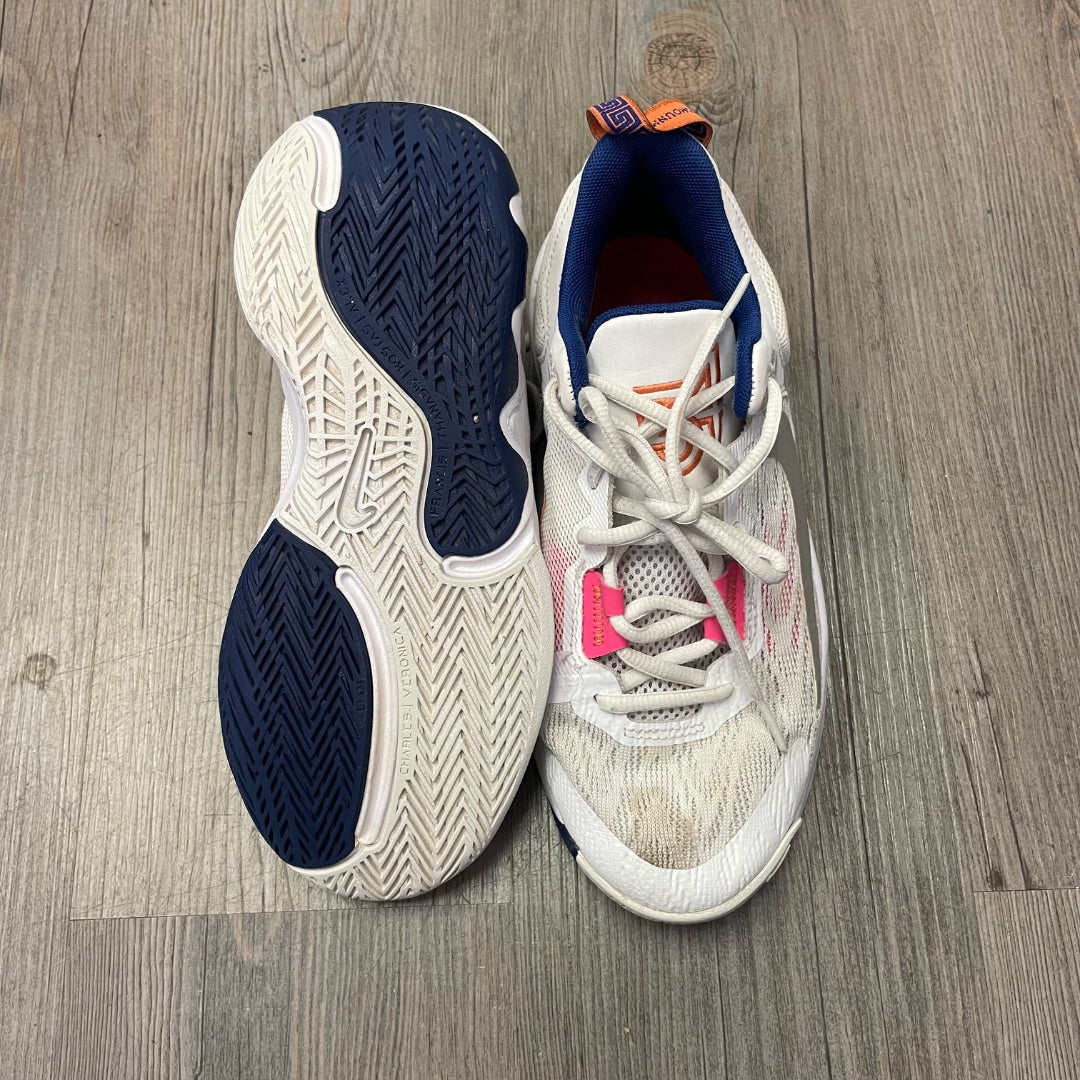 White Nike Antekounmpo Shoes, 4Y