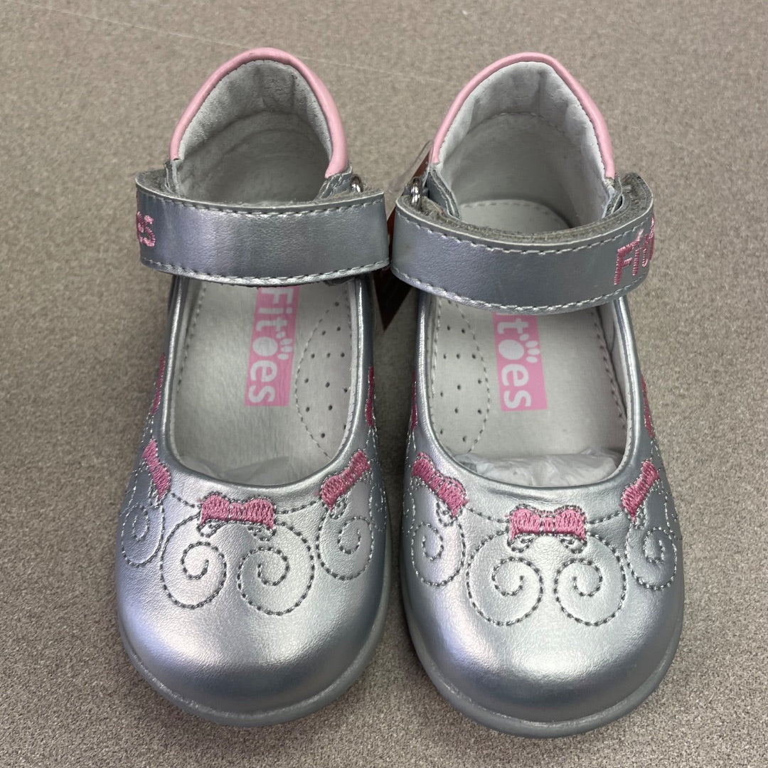 Silver ,Pink Fitoes NEW Mary Jane Shoes, 5T