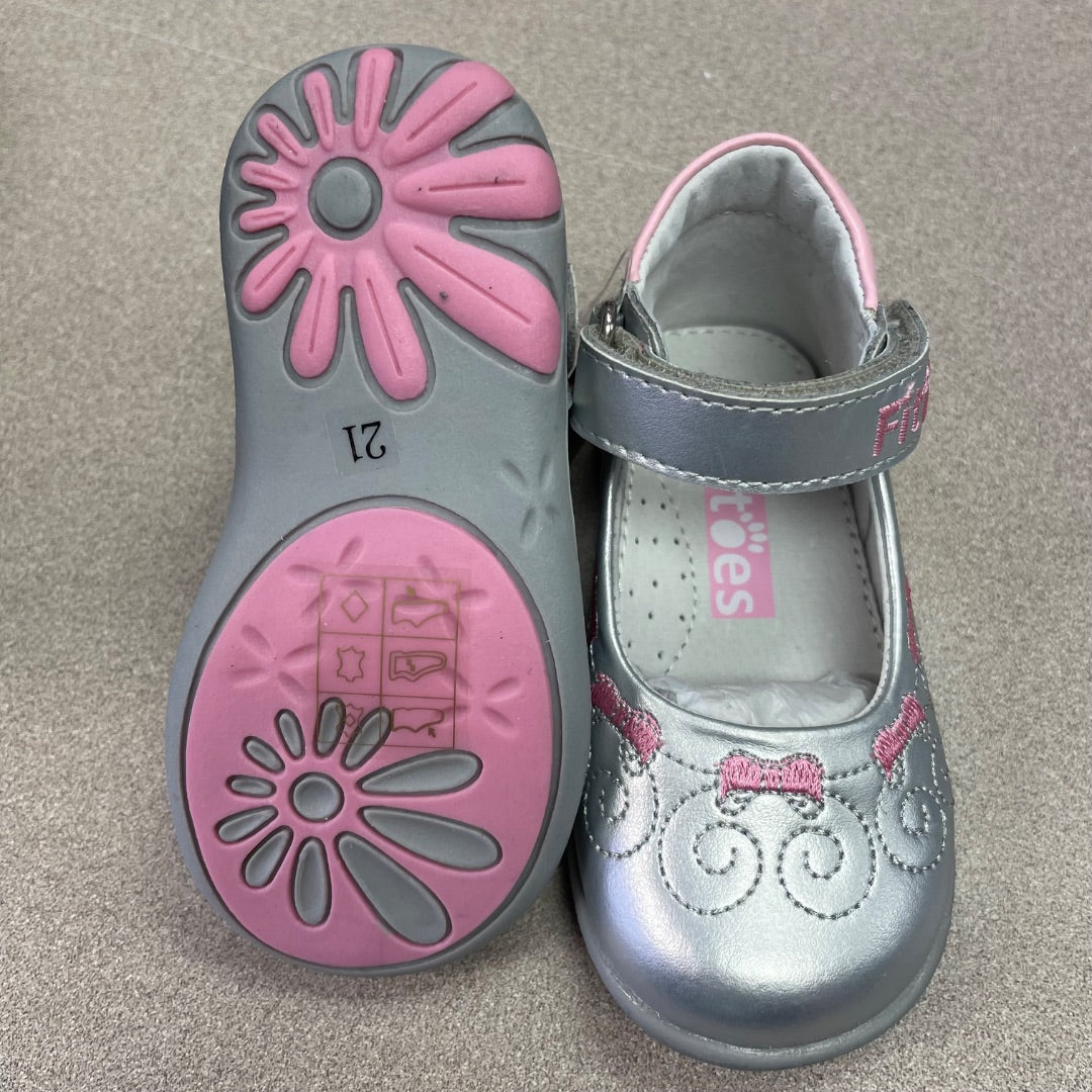 Silver ,Pink Fitoes NEW Mary Jane Shoes, 5T
